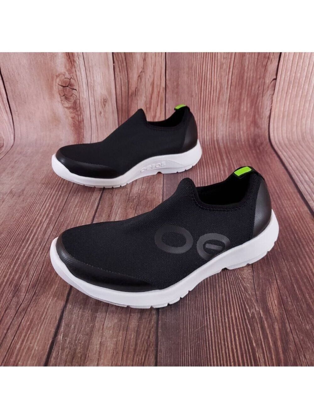 Oofos OOmg Sport Womens Size 6 Black White Slip On Casual Recovery Shoes Comfort